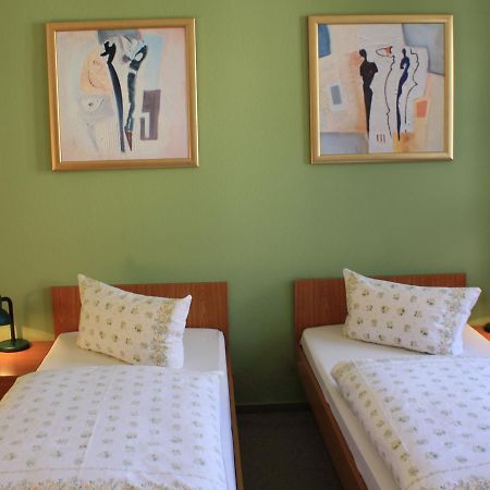 Hotel "Zum Heiligen Geisthof" Parchim Esterno foto