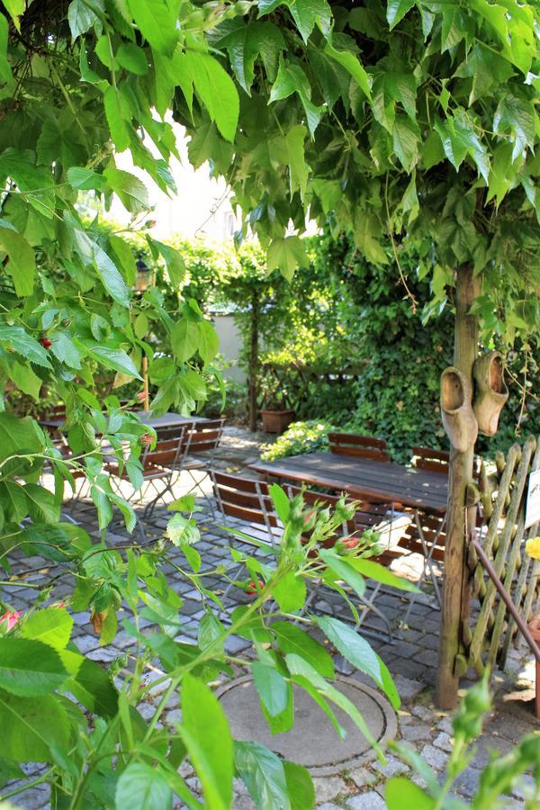 Hotel "Zum Heiligen Geisthof" Parchim Esterno foto