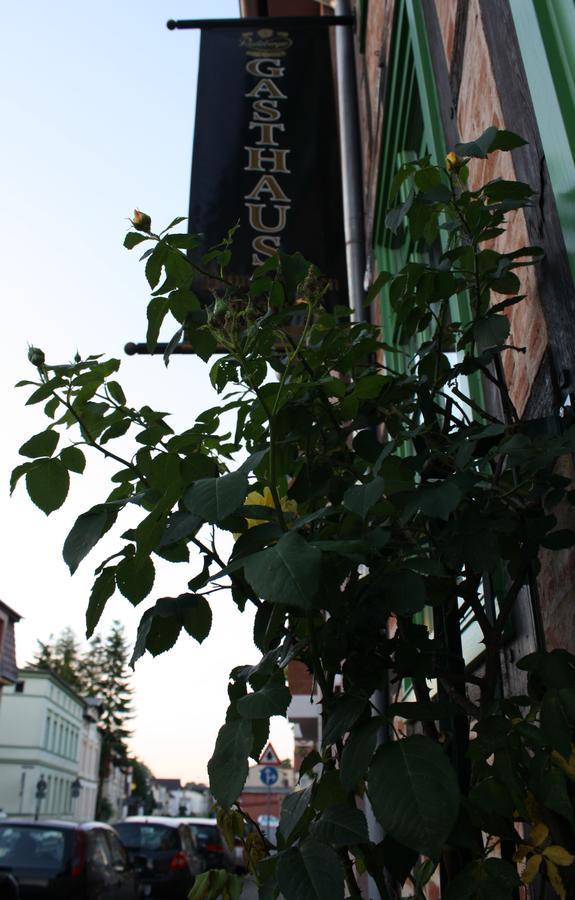 Hotel "Zum Heiligen Geisthof" Parchim Esterno foto